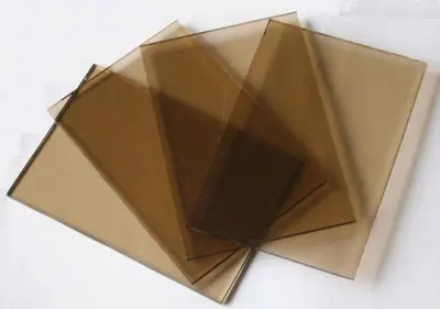 Стекло огнеупорное и жаропрочное 4х180х225мм (ДСС)